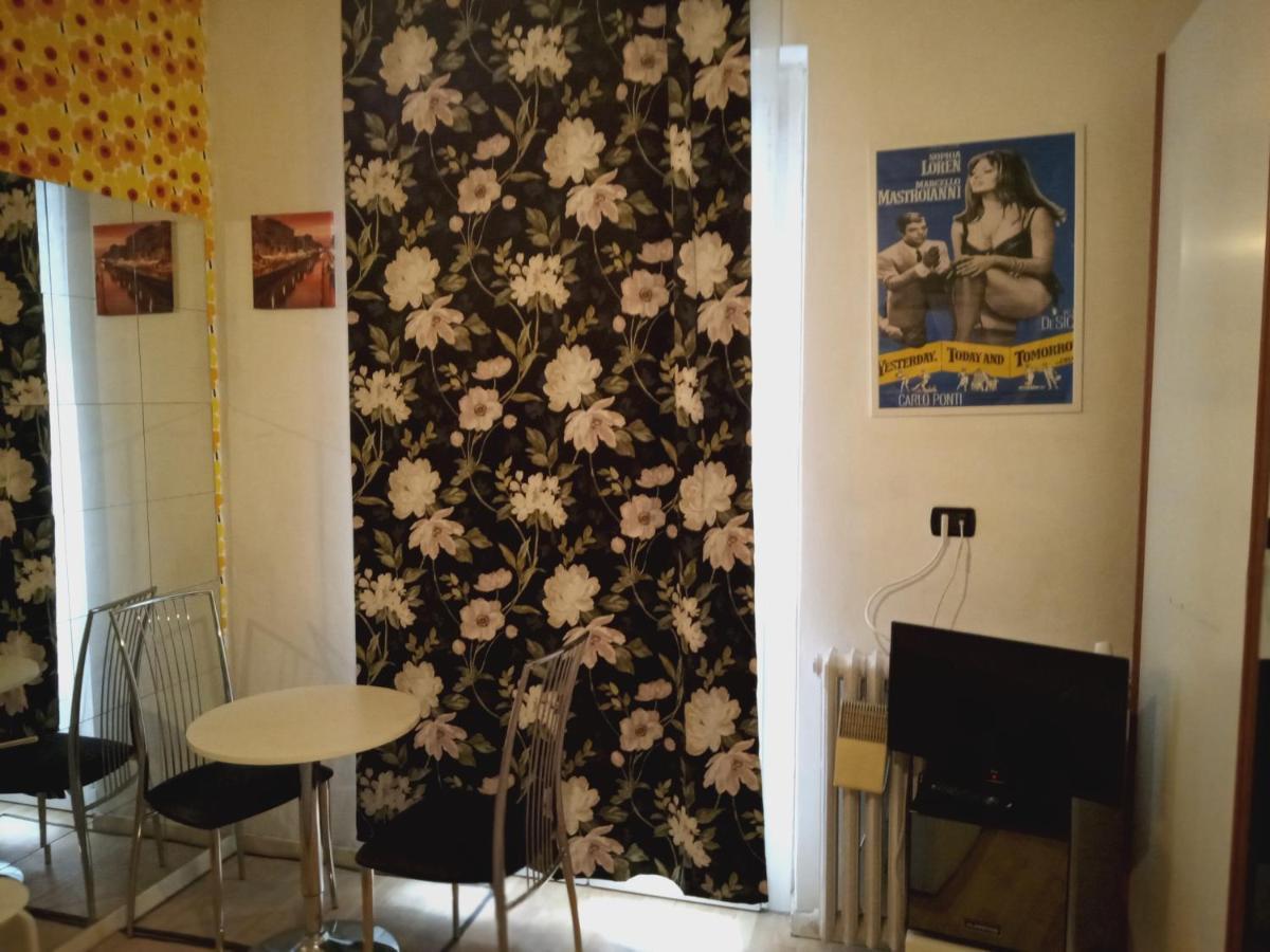 Floris Guest House Milano Eksteriør bilde